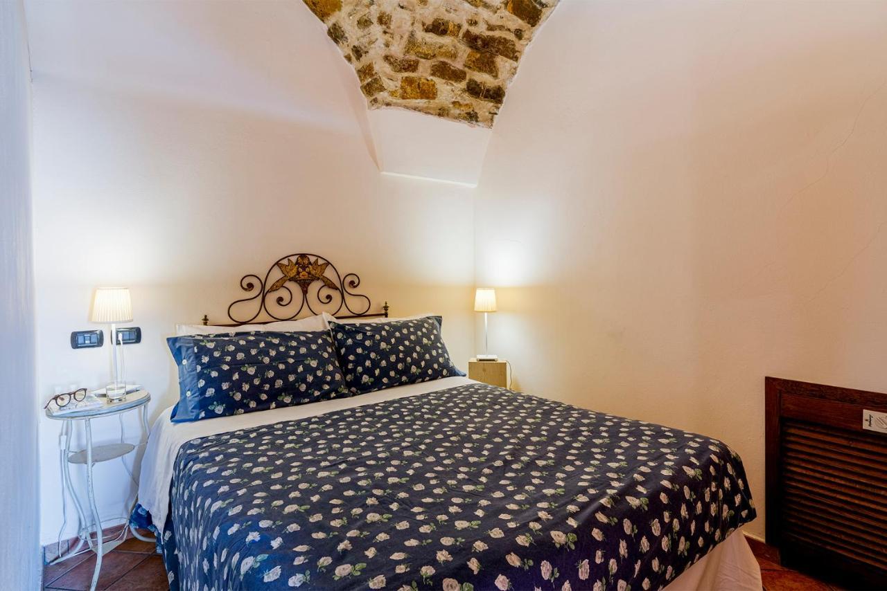 Uliveto Saglietto Agriturismo A Poggi Apartments Imperia Ngoại thất bức ảnh