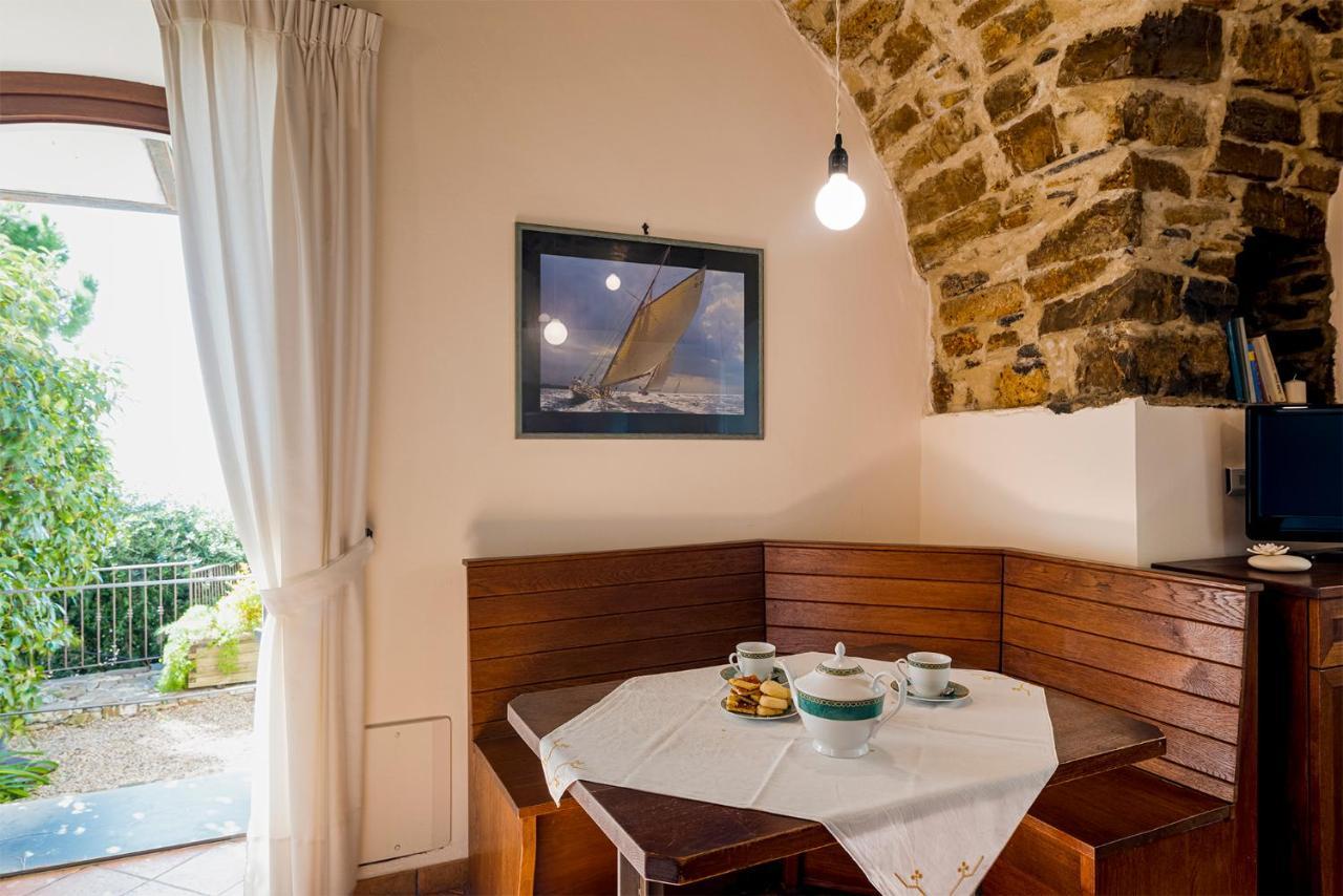 Uliveto Saglietto Agriturismo A Poggi Apartments Imperia Ngoại thất bức ảnh